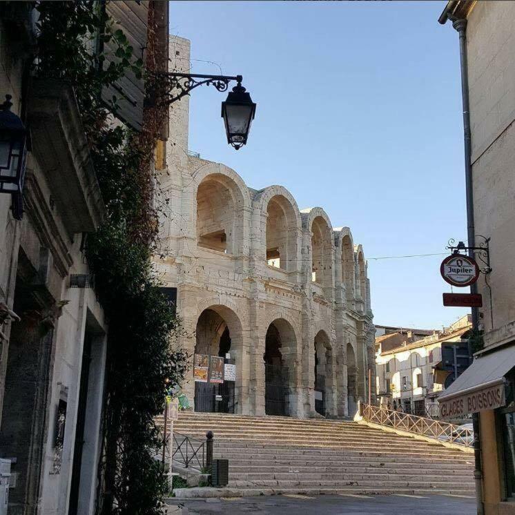 Chez Catherine Αρλ Εξωτερικό φωτογραφία